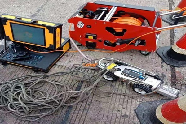 屯溪CCTV管道检测机器人